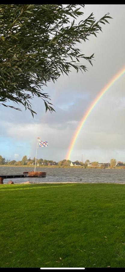 'T Paviljoenhus Bij Sneekermeer Offingawier Экстерьер фото