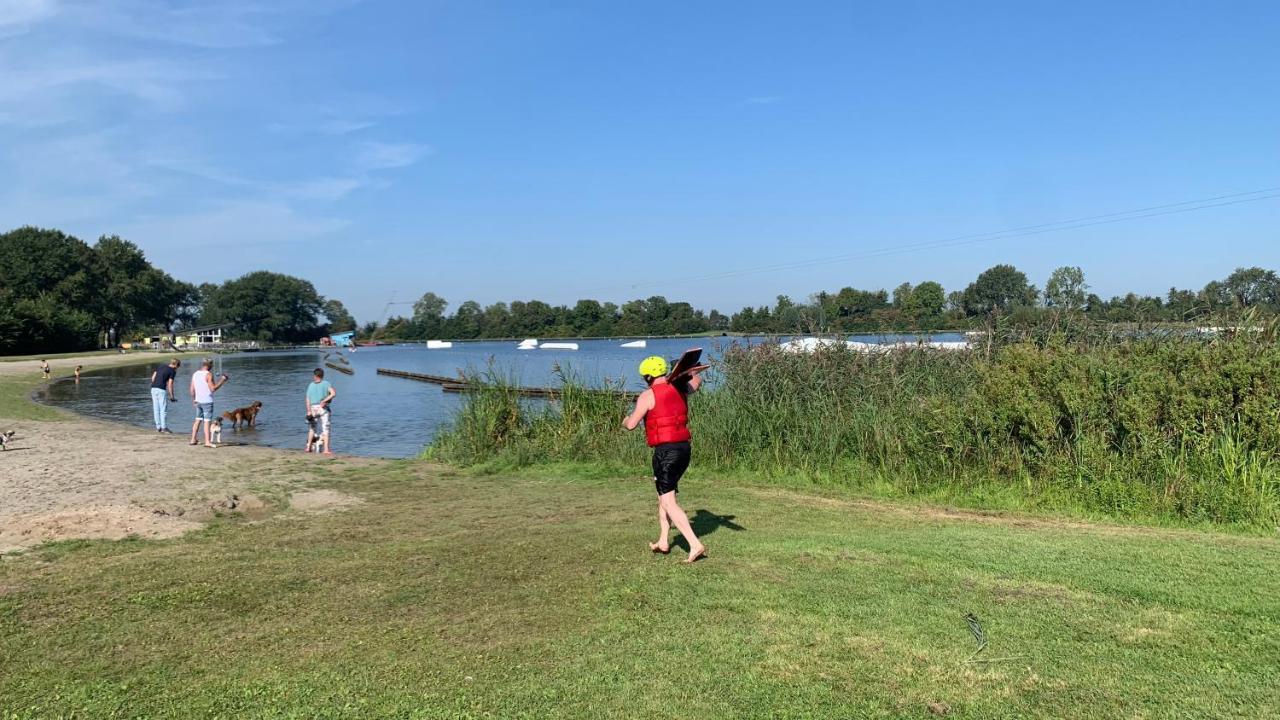 'T Paviljoenhus Bij Sneekermeer Offingawier Экстерьер фото