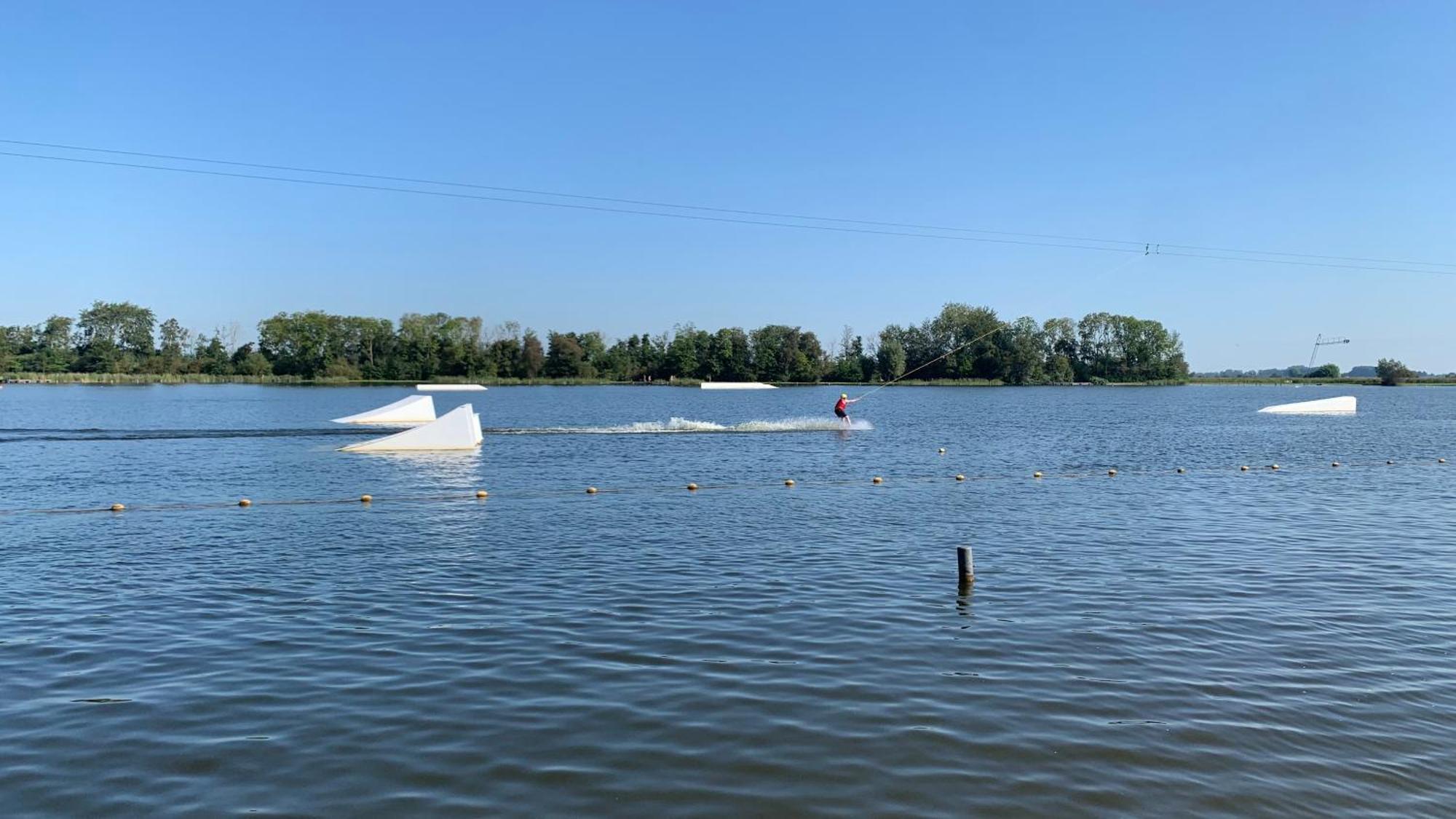 'T Paviljoenhus Bij Sneekermeer Offingawier Экстерьер фото