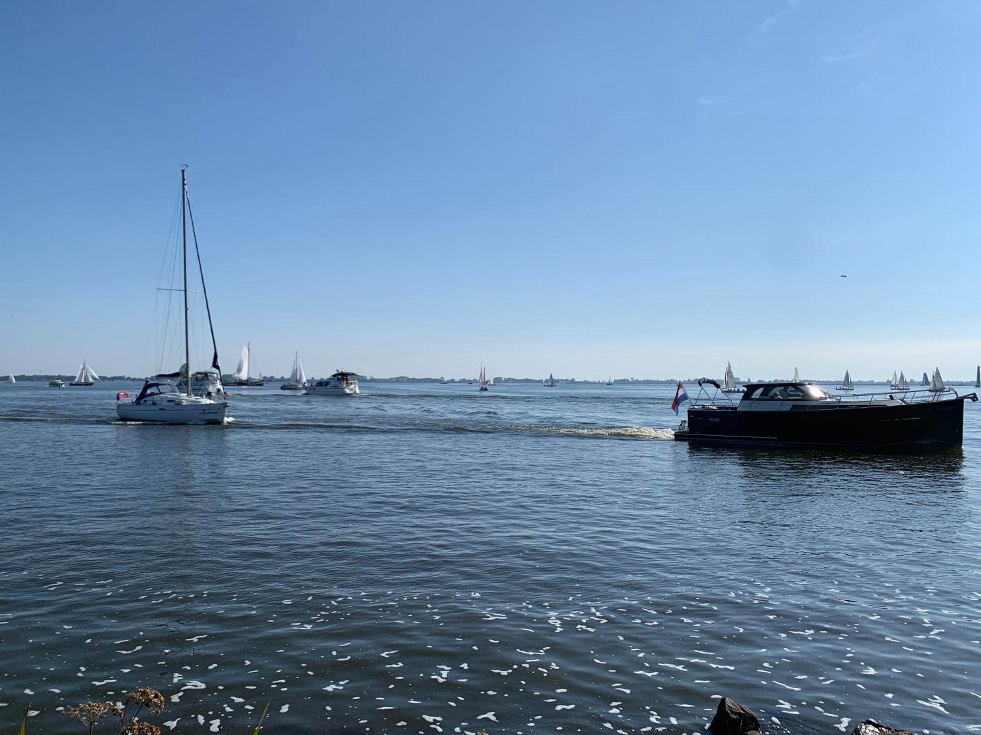 'T Paviljoenhus Bij Sneekermeer Offingawier Экстерьер фото